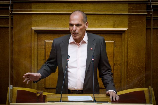 Βαρουφάκης: Ο Μητσοτάκης μιμείται το Νίξον – Τον έριξε η συγκάλυψη του σκανδάλου