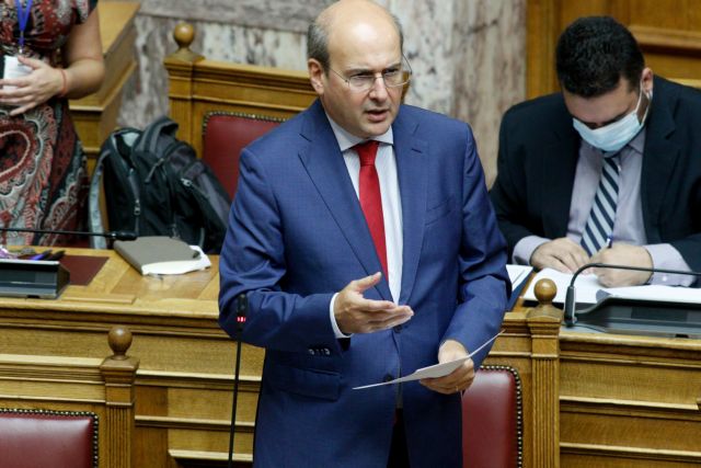 Χατζηδάκης: Στις 20 Δεκεμβρίου καταβάλλεται το έκτακτο βοήθημα 250 ευρώ | tanea.gr
