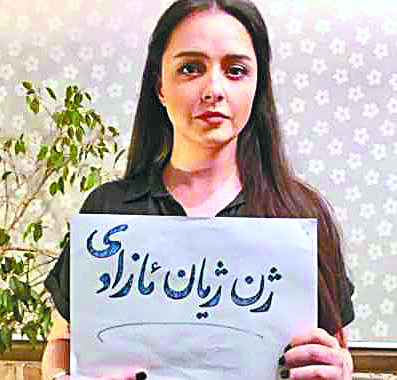 Ευλογώντας της αυγής τον χρόνο