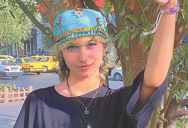 Στο γκρίζο τρένο του Δεκέμβρη