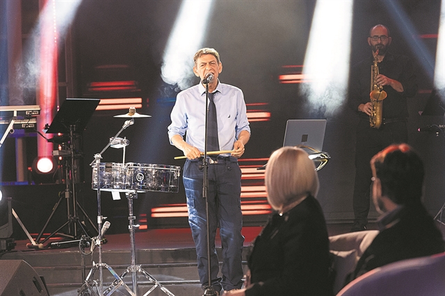 «Τραγούδια για νέους κάθε ηλικίας»