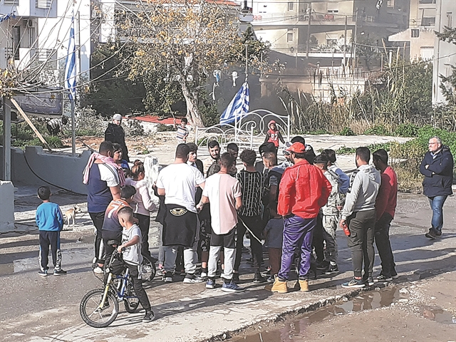 Καζάνι που βράζει οι «φαβέλες» των Ρομά