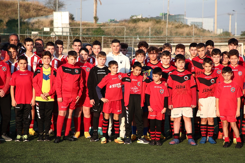 Ο Βρουσάι συνάντησε το παρελθόν του