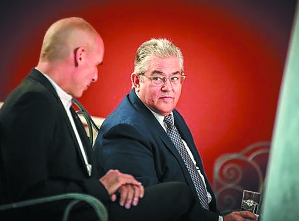 Από διαφορετικές κατευθύνσεις στον δρόμο των εκλογών