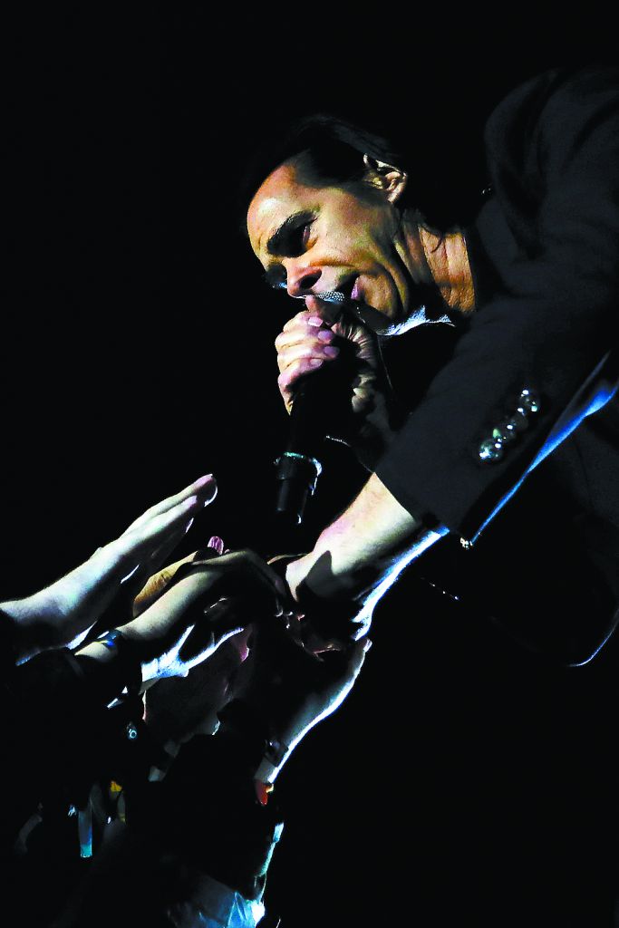 Ο Νικ Κέιβ εναντίον των αλγορίθμων