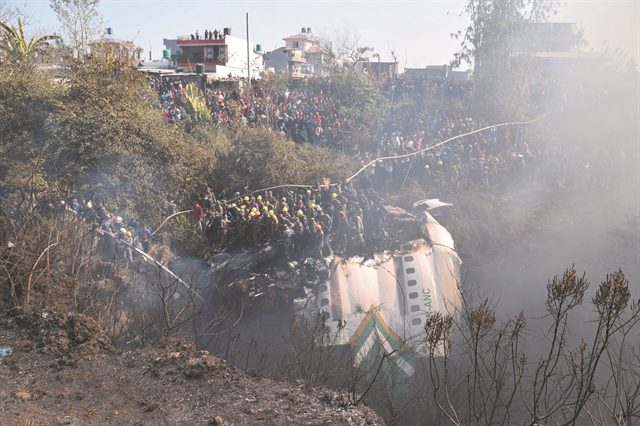 «Είδα το αεροπλάνο να πέφτει με τη μύτη στο φαράγγι»