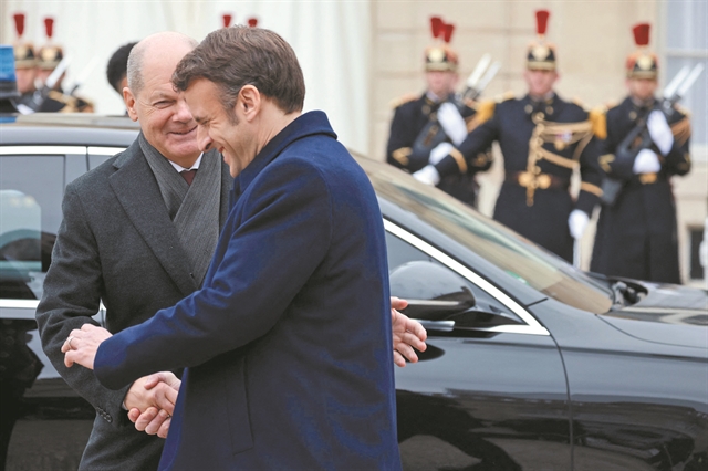 Ενα βήμα πίσω κάνουν οι Γερμανοί για τα τανκς