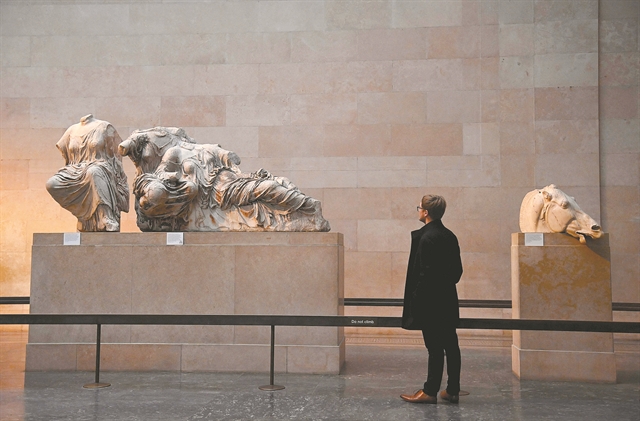 Ο Οσμπορν επιμένει (με αιχμές για τον Τζόνσον)