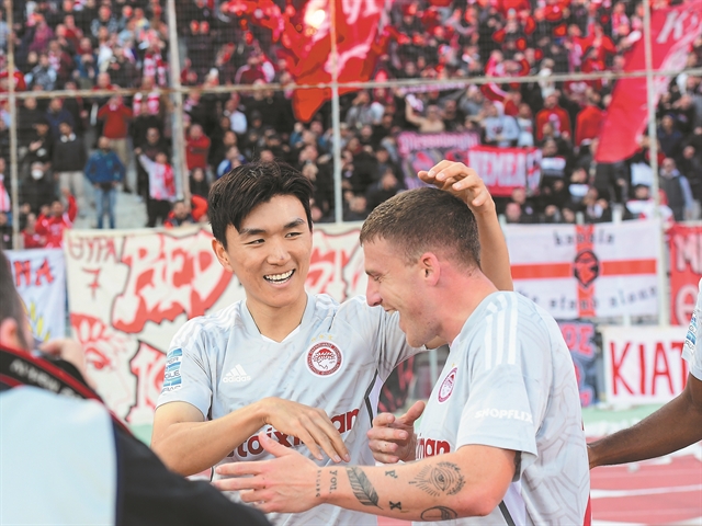 Καρέ ανοιχτών υποθέσεων