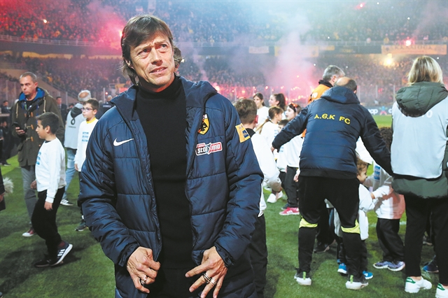 Το… θαύμα και το στοίχημα του Αλμέιδα