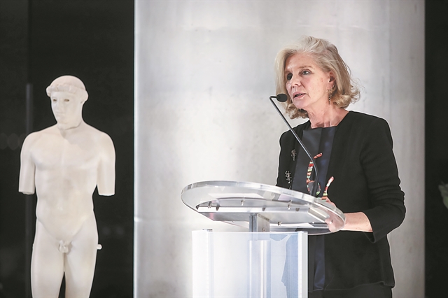 Αγάπη για την παράδοση, «έρωτας» για την Ελευσίνα