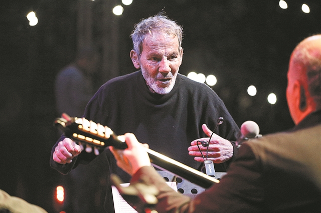 Τζαζ, ποπ, ροκ και ελληνική παράδοση