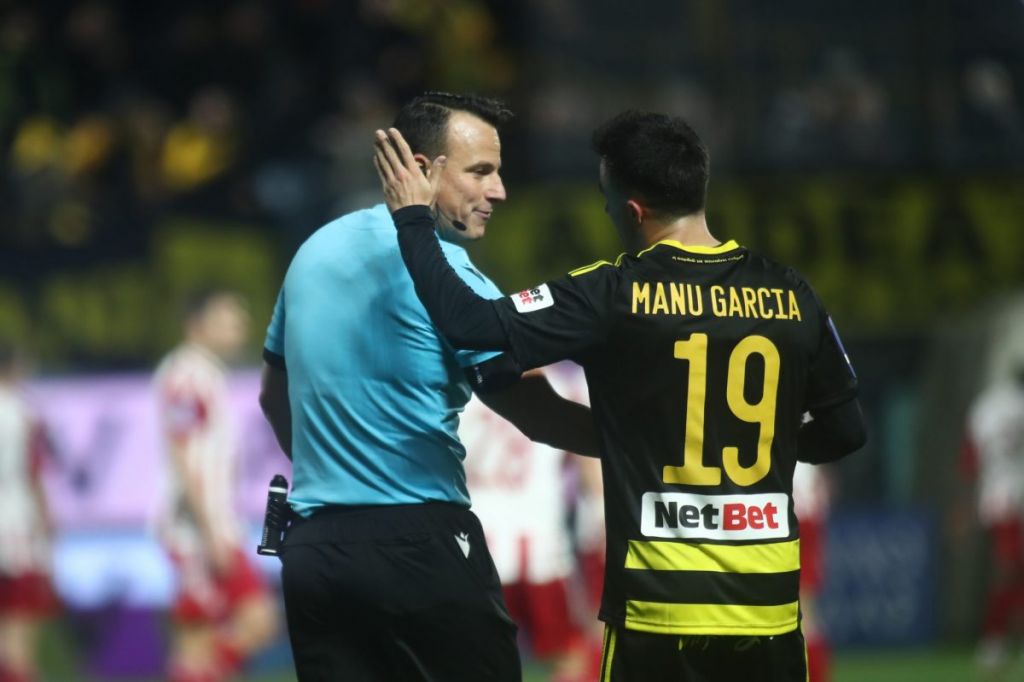 Σοκ με Μάνου Γκαρθία, χάνει το υπόλοιπο της σεζόν