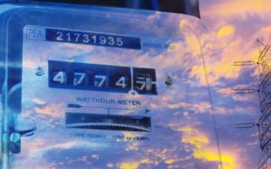 Κ. Δαμίγος: Έξυπνοι μετρητές στα χαρτιά, ακριβό ρεύμα στην πράξη για τις μικρές επιχειρήσεις