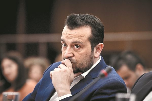 Νίκος Παππάς: Θα υποβάλει μήνυση κατά της «ψευδομάρτυρος» γραμματέως του Καλογρίτσα