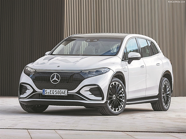 Στην Ελλάδα η νέα Mercedes EQS SUV