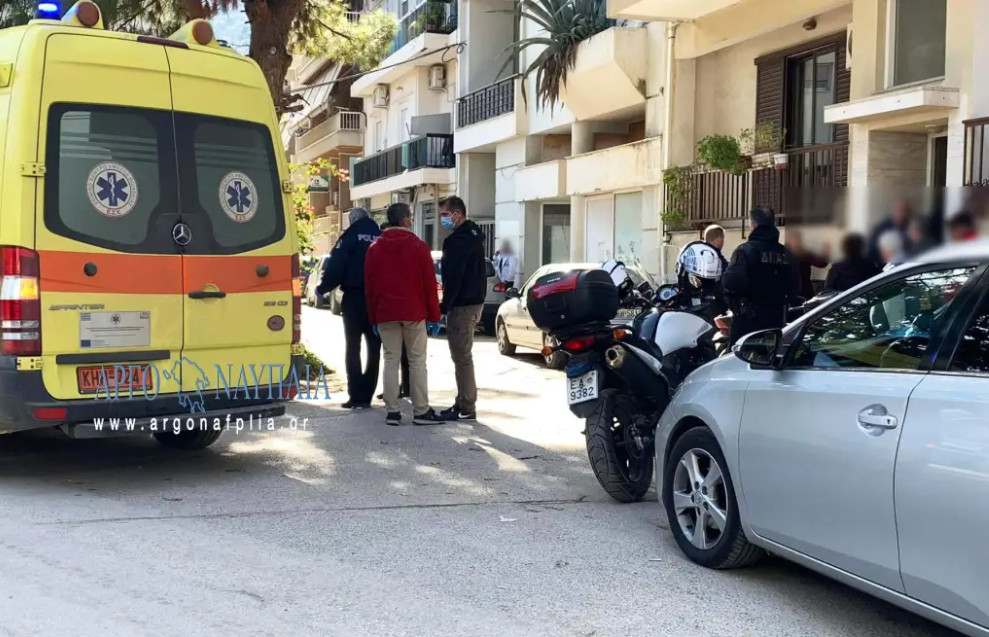 Ναύπλιο: Σοκ με τη δημόσια αυτοκτονία 80χρονου που αυτοπυροβολήθηκε καταμεσής του δρόμου
