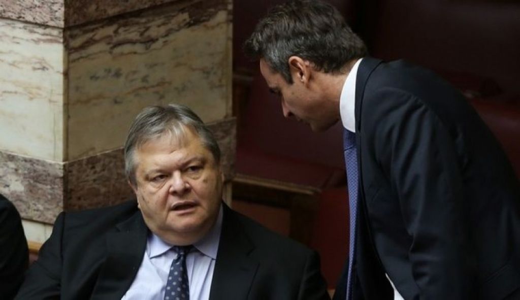 Αντιπαράθεση Μητσοτάκη με Βενιζέλο για τις υποκλοπές – Η απάντηση του πρώην προέδρου του ΠΑΣΟΚ