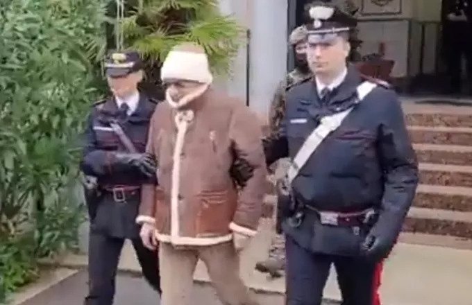 Η στιγμή της σύλληψης του αρχινονού της Ιταλίας