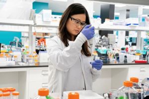 Πλεύρης: Ελέγχονται εννέα πολυεθνικές φαρμάκου για το εάν έχουν τα αποθέματα που πρέπει