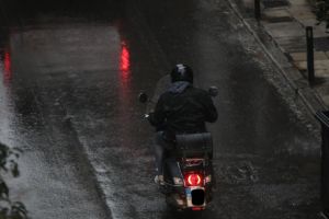 Κακοκαιρία: Πώς θα κινηθεί τις επόμενες ώρες – Που θα χτυπήσουν ισχυρές καταιγίδες, που θα σημειωθούν χιονοπτώσεις