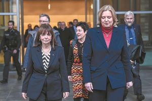 Το ΠΑΣΟΚ παρουσιάζει ψηφοδέλτια σε ανοικτή συνεδρίαση