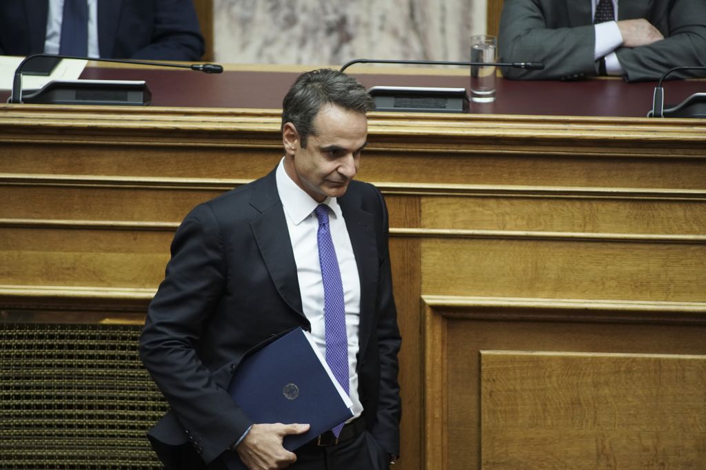 Με τρεις «φακέλους» ο Μητσοτάκης στη σύγκρουση κορυφής στη Βουλή | tanea.gr