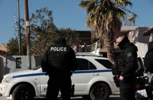 Οι αποκαλυπτικοί διάλογοι αστυνομικών με ανθρώπους της νύχτας