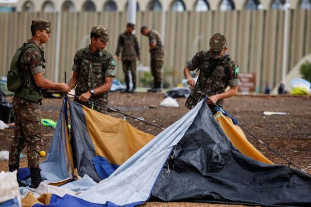 Βραζιλία: Ο στρατός διέλυσε καταυλισμούς μπολσοναριστών