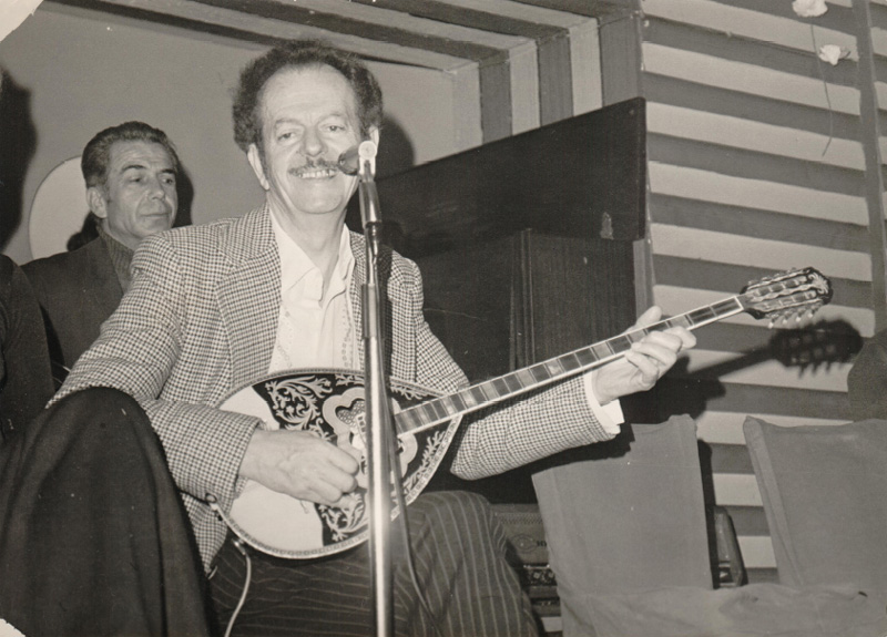 Βασίλης Τσιτσάνης: 39 χρόνια χωρίς τον συνθέτη που άλλαξε το λαϊκό τραγούδι | tanea.gr