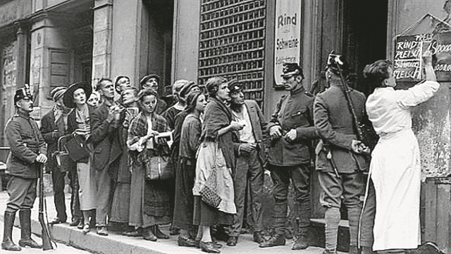 Μια κοινωνία πριν τον όλεθρο