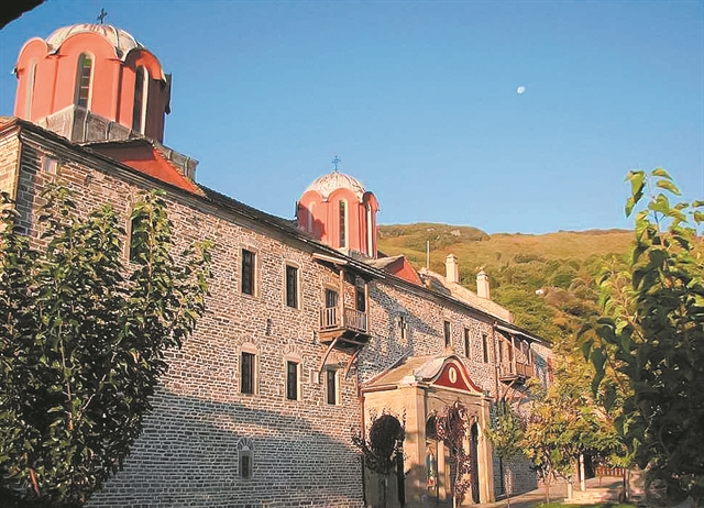 Φωτογραφικό οδοιπορικό στη Μονή Κουτλουμουσίου