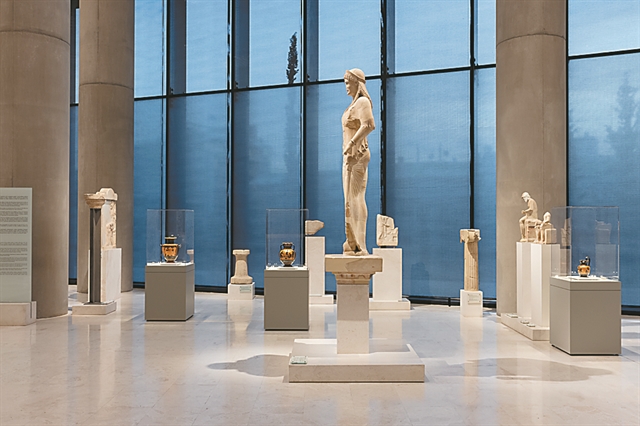 Αρχαίοι τεχνίτες από τη Βοστώνη στο Μουσείο Ακρόπολης