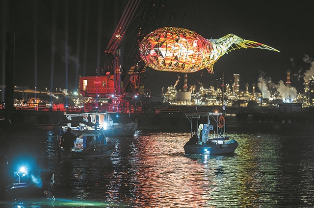 Η γιορτή της Ελευσίνας μόλις ξεκίνησε