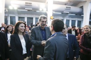 Εμφύλιος στο twitter για τον Πολάκη