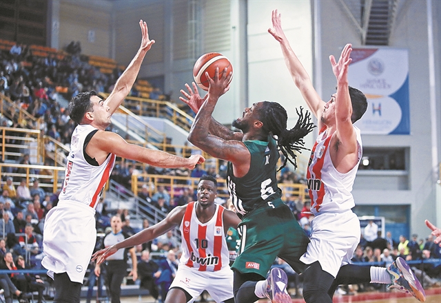 Το ντέρμπι Αιωνίων κράτησε… πέντε λεπτά