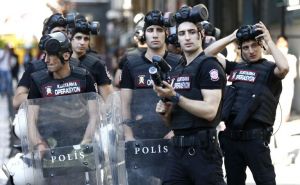 Πυρ και μανία οι Τούρκοι - Χώρες της Δύσης κλείνουν προξενεία τους στην Πόλη