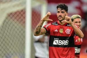 Ο ρατσισμός θα τιμωρείται με αφαίρεση βαθμών