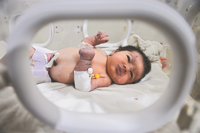 Το θαύμα της Αγια στα ερείπια του σεισμού