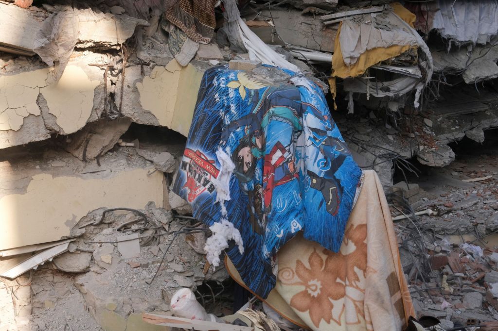 Σεισμός Τουρκία: Συνελήφθη εργολάβος πολυτελούς κτιρίου που κατέρρευσε