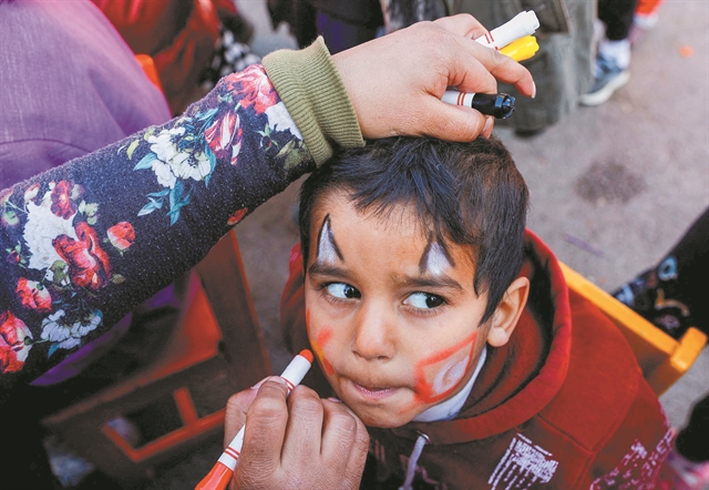 Νέο θαύμα με τη διάσωση 17χρονης ύστερα από 10 ημέρες!