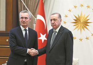 «Είναι ώρα να επικυρώσετε τις αιτήσεις της Φινλανδίας και της Σουηδίας»