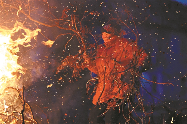 Πολίτες-κατάσκοποι με κινητά τηλέφωνα