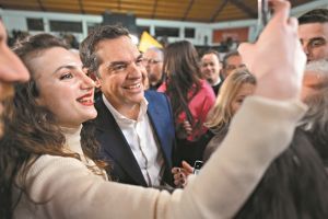 Η ώρα των ψηφοδελτίων