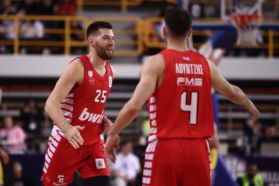 Περιστέρι – Ολυμπιακός 57-85: Το σήκωσε κι αυτό η ομάδα του Μπαρτζώκα