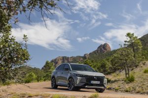 Το νέο DS7 λανσάρεται στην ελληνική αγορά