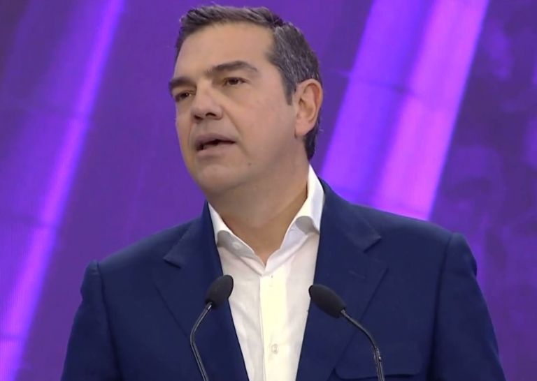 Τσίπρας για Μητσοτάκη: Εστησε ειδικά δικαστήρια για υπουργούς μου αλλά δεν τόλμησε για εμένα