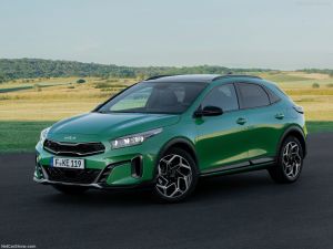 Kia: Ρεκόρ πωλήσεων και μπαράζ νέων μοντέλων το 2023