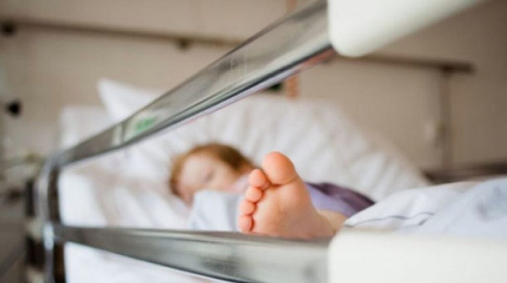 Βγήκε από την εντατική το 2,5 ετών αγοράκι που κατάπιε tuboflo