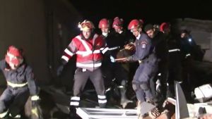 Σεισμός στην Τουρκία: Αποχωρεί η ελληνική αποστολή – Σήμερα το βράδυ αναμένεται να φτάσει στην Αθήνα